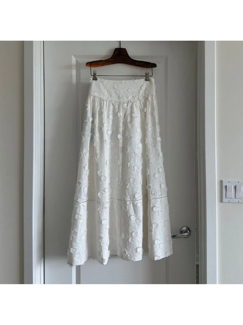 Farm Rio Off-White 3d Flower Midi Skirt